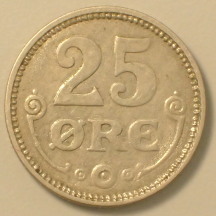 DKG25-1921-2ors.jpg